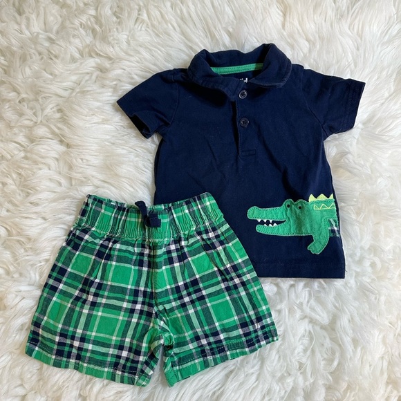 Carter’s  baby boy matching outfits set 
Size 3-6 months - Picture 3 of 10